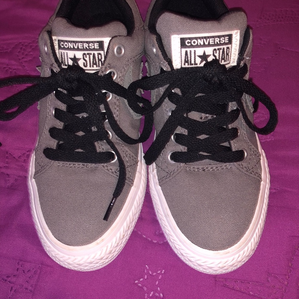 Black and gray converse